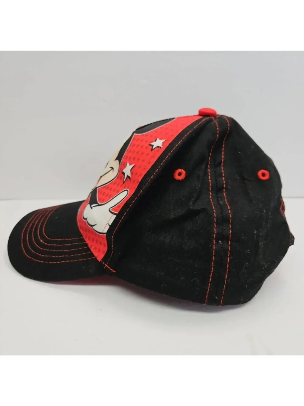 Disney this hat